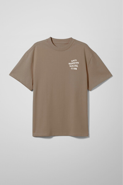 Oversized T-shirt ARSC With White Logo 7x7cm in Coyote