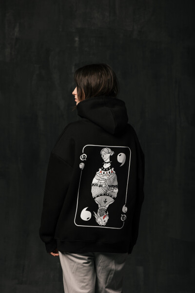 Oversized Hoodie х steve_coccodrillo Queen in Black