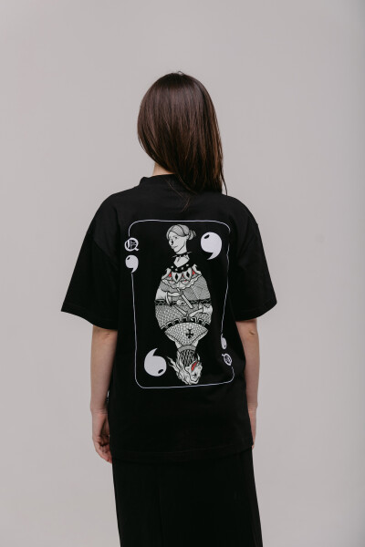 Oversized T-shirt х steve_coccodrillo Queen in Black