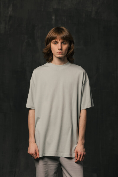 Basic Oversized T-shirt Spirit in Light Olive