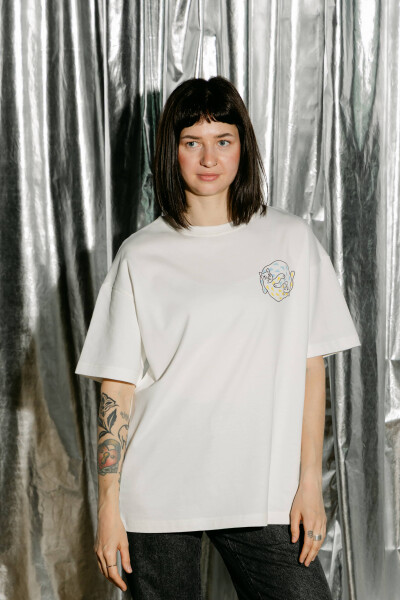 Oversized T-shirt Purr Mini Hearts UA 9x9cm х kotastiia in Ivory