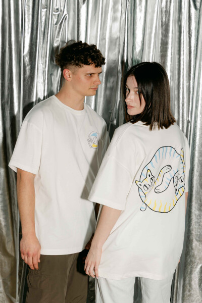 Oversized T-shirt Purr Tiger UA х kotastiia in Ivory