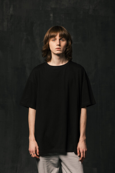 Basic Oversized T-shirt Idol in Deep Black