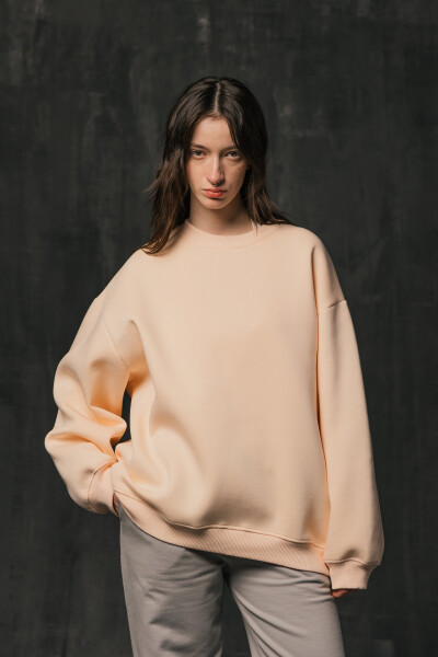 Basic Oversized Sweatshirt Mood in Cream