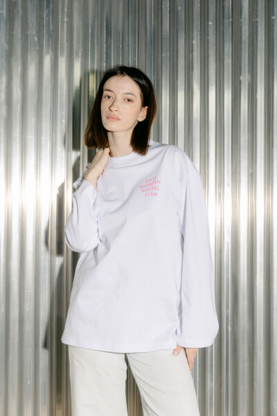 Oversized Long Sleeve T-shirt ARSC with Pink Logo 7x7cm in White