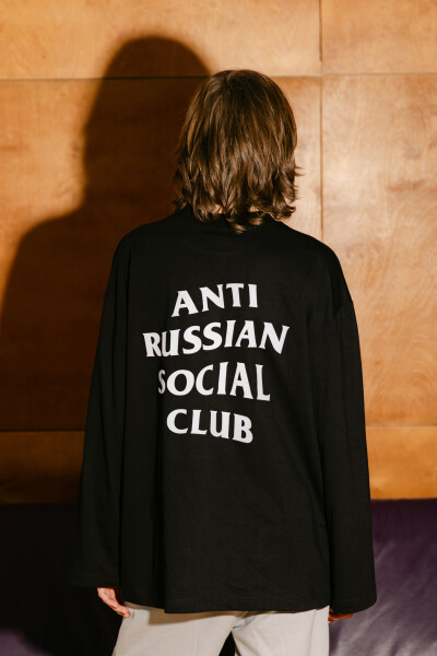 Oversized Long Sleeve T-shirt ARSC with White Logo 7x7cm in White