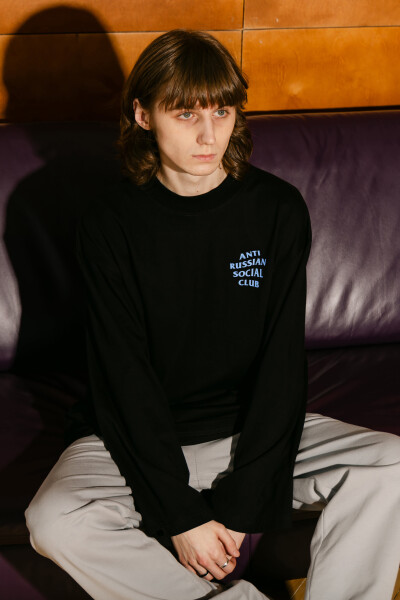 Oversized Long Sleeve T-shirt ARSC with Blue Logo 7x7cm in Black