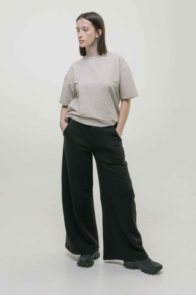 Basic Mid Rise Loose Barrel Leg Unisex Sweatpants SS in Black