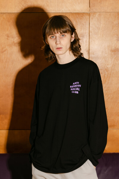 Oversized Long Sleeve T-shirt ARSC with White Logo 7x7cm in Black