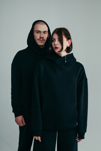 Basic Oversized Hoodie Celeste in Black