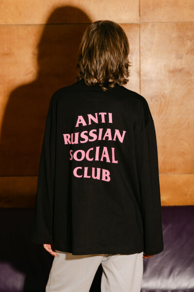 Oversized Long Sleeve T-shirt ARSC with Pink Logo 30x30cm in Black
